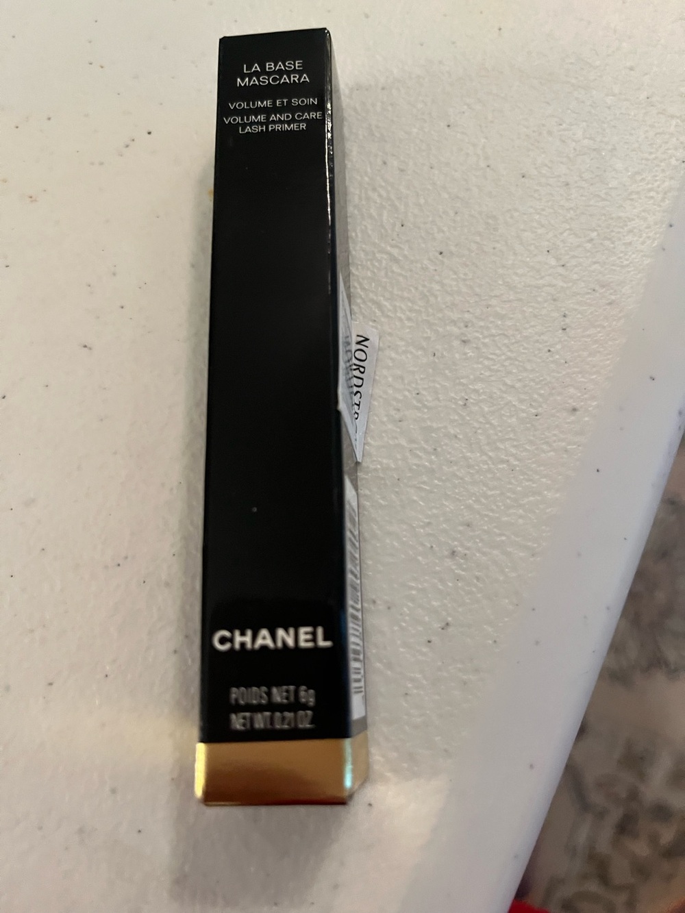 CHANEL La Base Mascara Primer in Black with Gold Trim
New never used